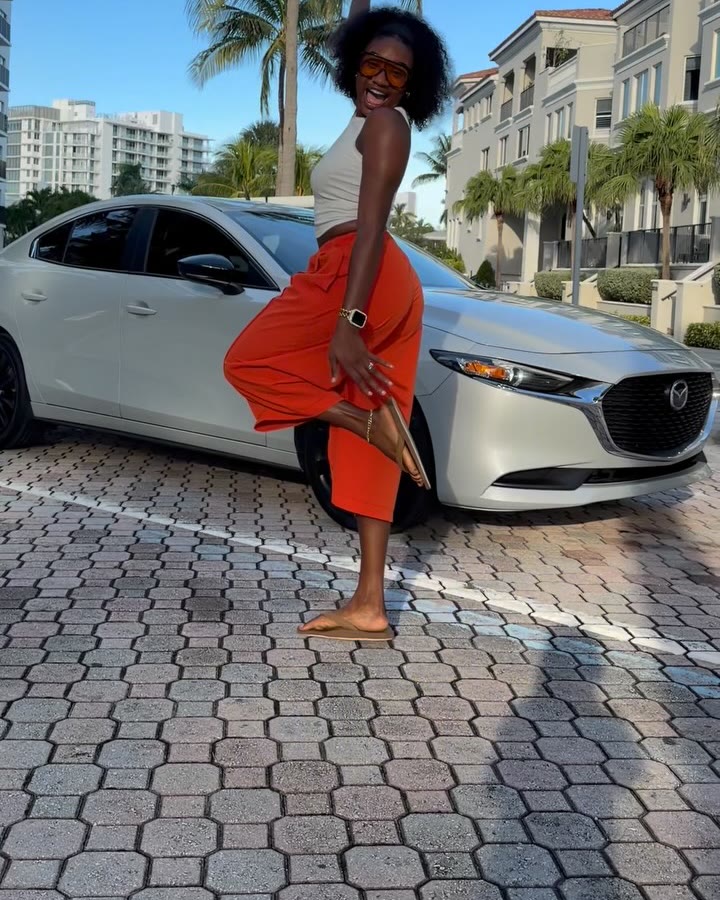 A beach-girl weekend escape
